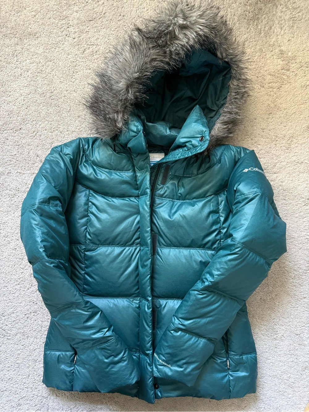 Columbia Women's Teal Puffer Coat with Faux Fur Hood